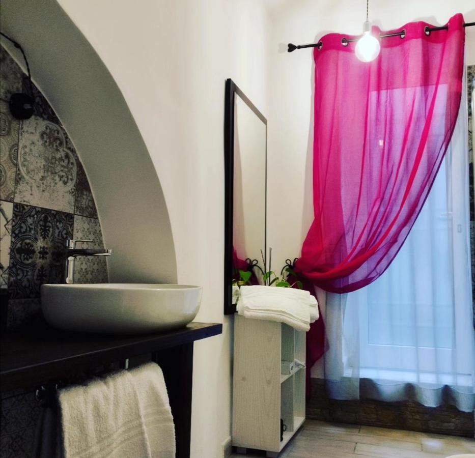 Prima Stella Tourist Rooms Minturno Exteriér fotografie